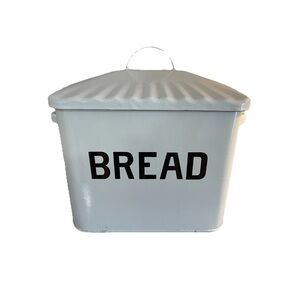 Vintage inspired white enamel metal bread box keeper container w/lid farmhouse